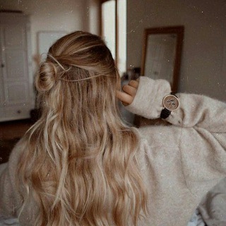 Логотип телеграм канала @with_love_soul — Рина пишет ✍🏻 | Саморазвитие, осознанность, книги