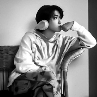 Логотип телеграм канала @wnxstiny — вирт::хелп по ролкеᵈᵃᶠᶠⁿⁱ