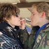Логотип телеграм канала @wtfhnks — че такое хэнкисы?