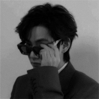 Логотип телеграм канала @xxvengeance — ᴠᴇɴɢᴇᴀɴᴄᴇ.