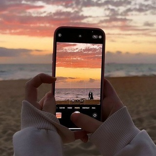 Логотип телеграм канала @ya_zhdu — я жду