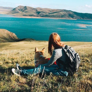 Логотип телеграм канала @yana_liubimova — Яна (трекинг, горы, спорт, аюрведа и книги)