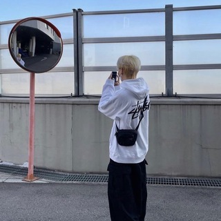 Логотип телеграм канала @yarw1shpx — холодный переулок