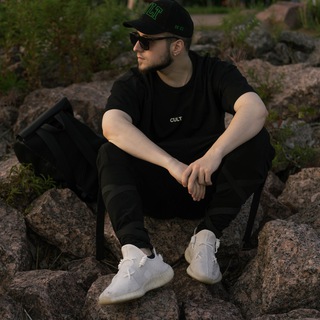 Логотип телеграм канала @yashinvip — БЕЙ ПЕРВЫМ
