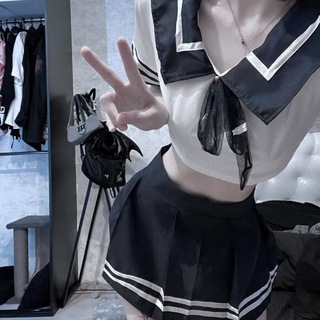 Логотип телеграм канала @yertiewtrqporqwepp — / w/w /w/ww