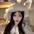 电报频道的标志 yiyimmo — 予馨的小频道❤️