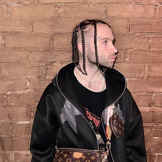 Логотип телеграм канала @youngroyce — Young Royce