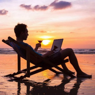 Логотип телеграм канала @yourbizlife — Yourbizlife