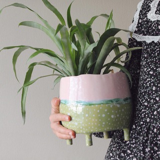 Логотип телеграм канала @yu_ceramics — YuCeramics Керамика для растений