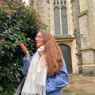 Логотип телеграм канала @yulia_seroshtantova_eng — Yulia and British English 🇬🇧