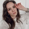Логотип телеграм канала @yumalova — Красота в гармонии: блог о материнстве, балансе жизни и продажах на WB