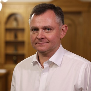 Логотип телеграм канала @yuri_slusar — Юрий Слюсарь