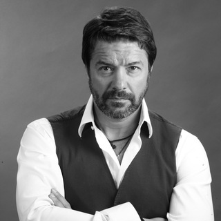 Логотип телеграм канала @yushchenkoonline — Ющенко Online