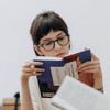 Логотип телеграм -каналу zakapelok_ann — книжковий закапелок енн ✨