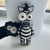 Логотип телеграм канала @zebrasmotrit — С точки зрения зебры