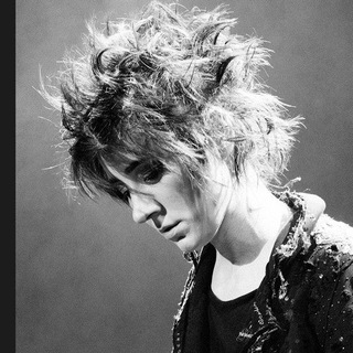 Логотип телеграм канала @zemfirac — Земфира музыка