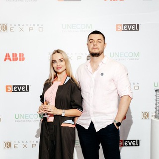 Логотип телеграм канала @zhanna_koshukovadesign — Студия дизайна Жанны Кошуковой