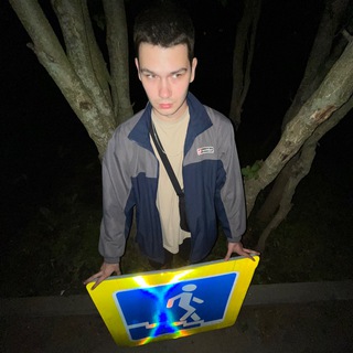 Логотип телеграм канала @zhenyamoskvich — Женя-Москвич