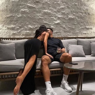 Telegram sohbetinin logosu dostlar_sevishganlar_radikla — ❤️🫧𝐶𝑜𝑐𝑎 𝐶𝑜𝑙𝑎🫧🖤