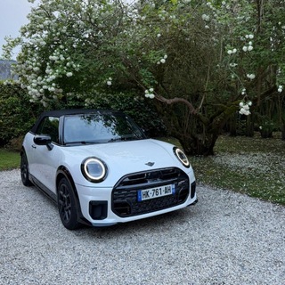 Telegram chat MINI Cooper Club logo