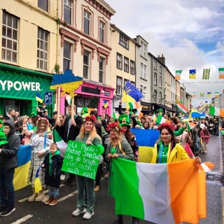 Telegram chat Ukrainians in Tralee logo
